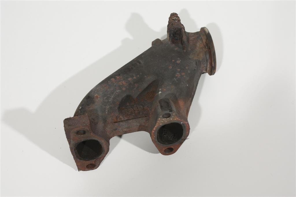 Audi 80/90/100 2.3l KU/NF/NG/AAR Abgaskrümmer Zylinder 1-2 054129591 