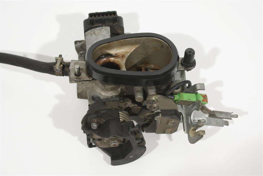Audi 80 B4/A4 B5/A6 C4/A8 2.8l AAH Drosselklappe Automatik 078133063P 