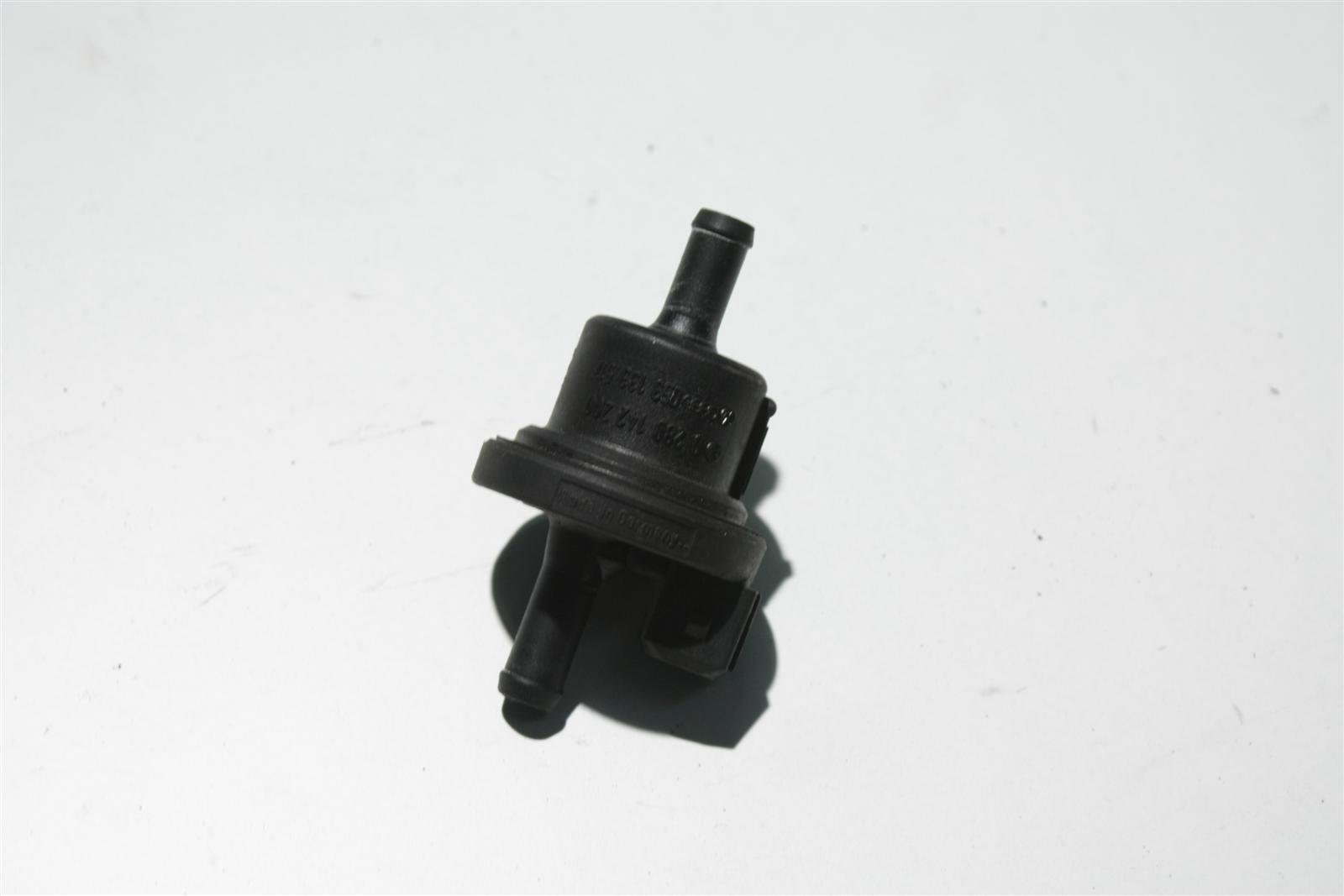 Audi 80/100 Ventil Unterdruckanlage 053133517 