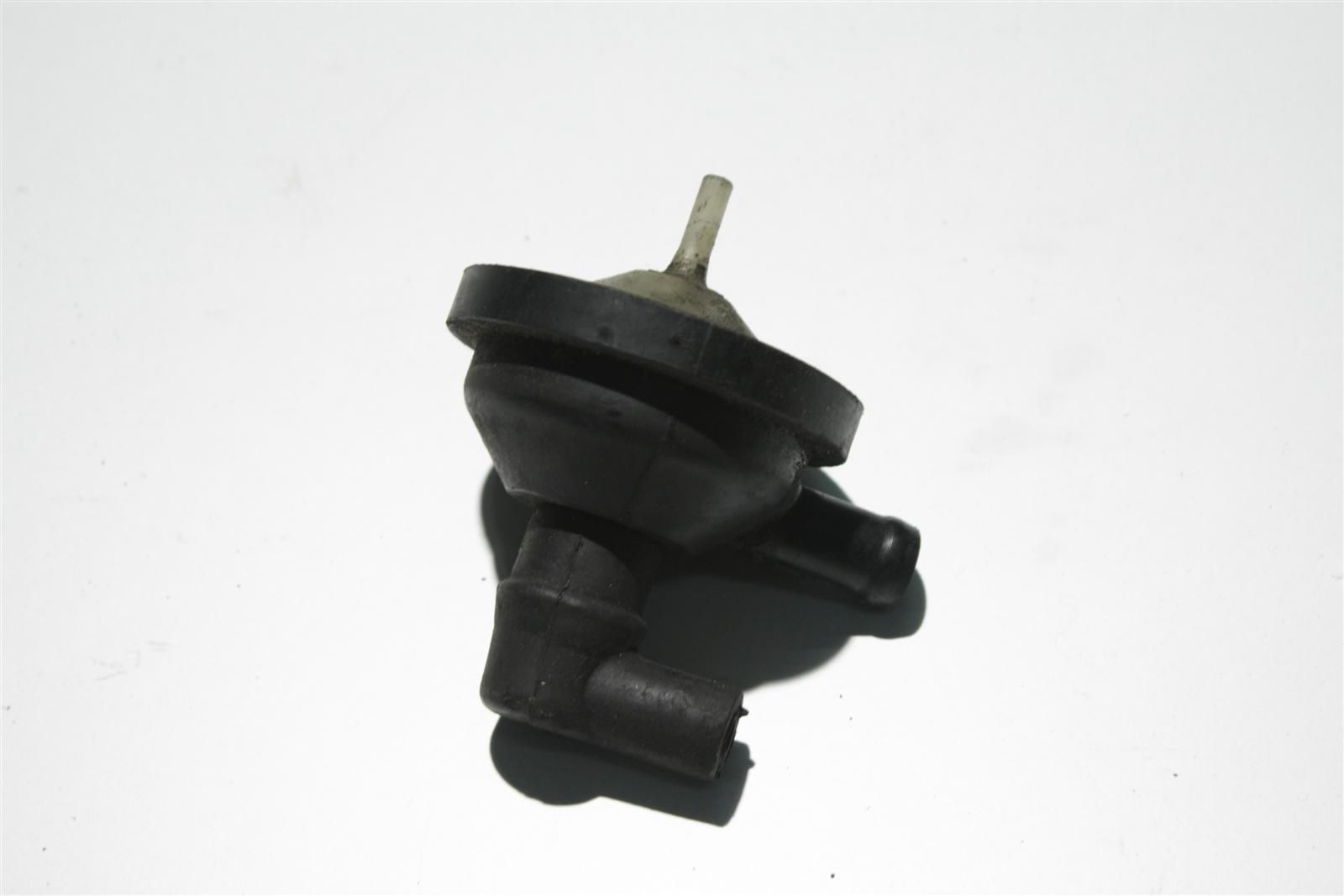Audi 80/100 diverse 4/5 Zylinder Rückschlagventil 035133517 