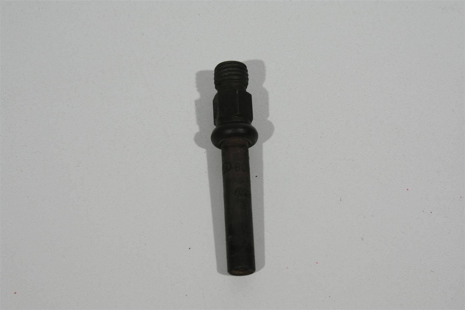 Audi 80 Typ80/100/200 Typ 43/Urquattro Einspritzventil 049133551A 049133551 