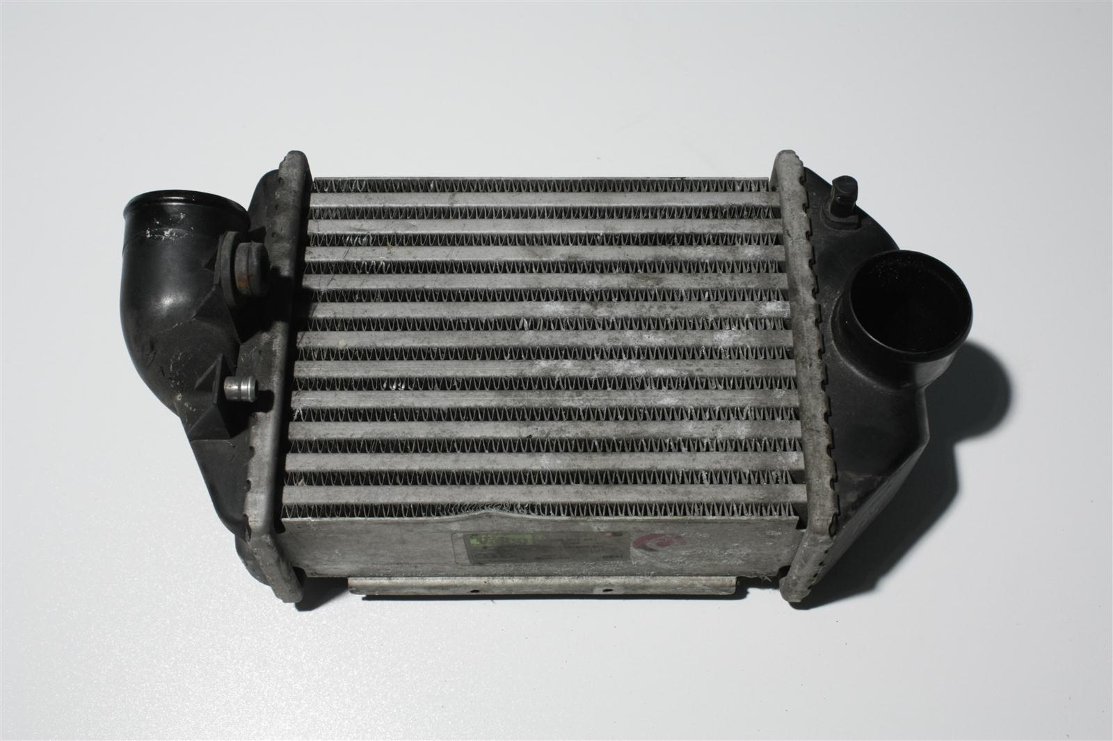 Audi S4/B5/A6 4B 2.7l Biturbo Ladeluftkühler Links 078145805N 078145805D 
