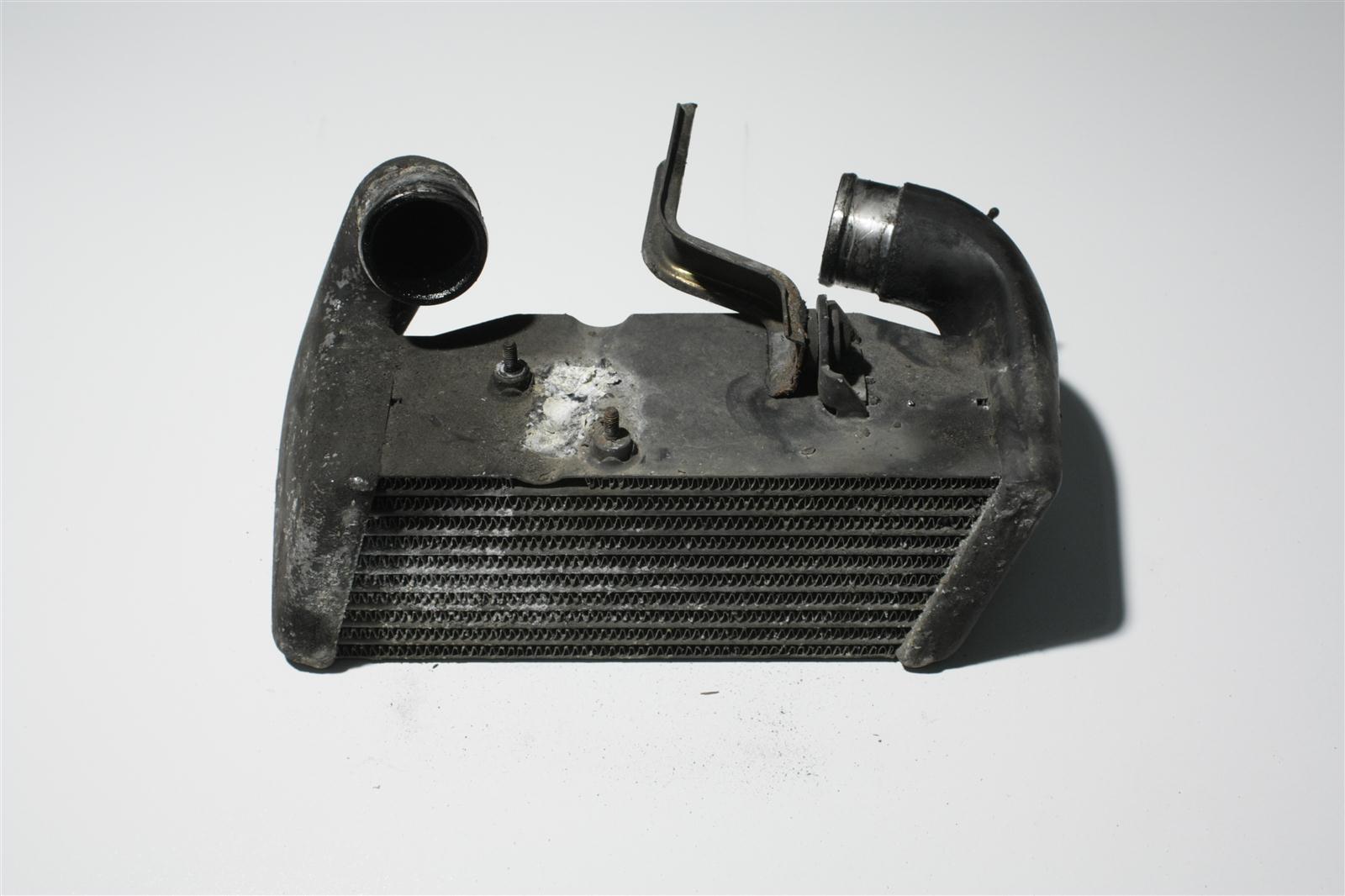 Audi 80 B4 1.9 TDI 1Z Ladeluftkühler 028145805 
