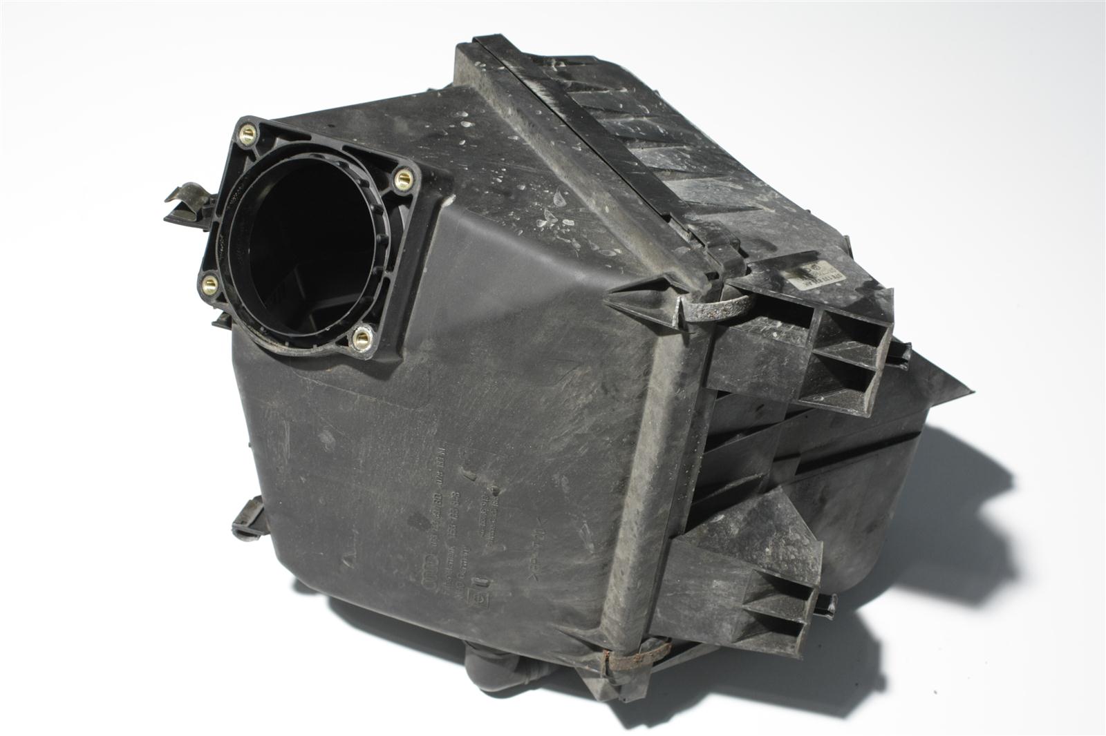Audi/VW A4 B5/A6 4B/Passat 2.8l V6 193PS Luftfilter 078