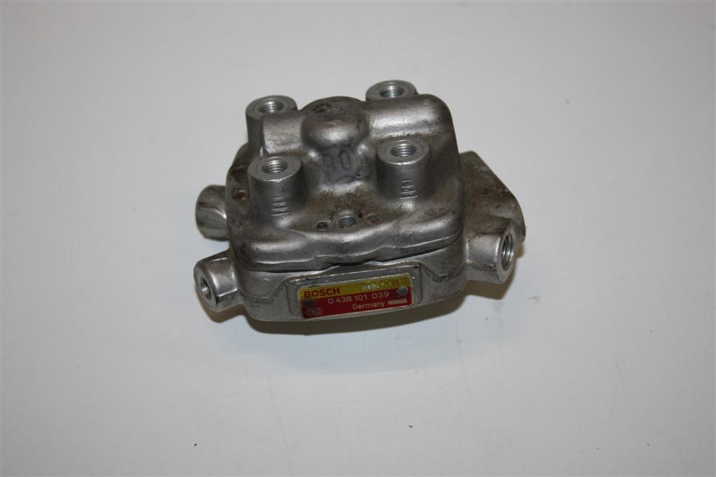Audi/VW 80 Typ 89/B4/Corrado/Passat 2.0l 137/140PS 6A/9A/ACE Mengenteiler 