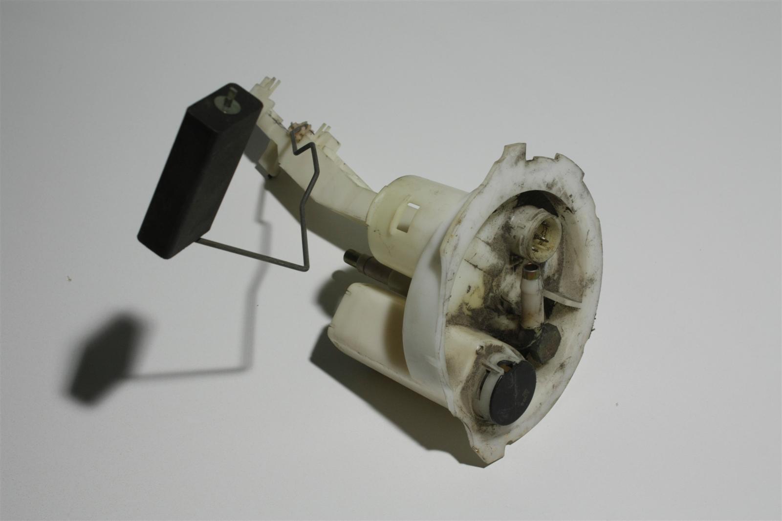 Audi 100/A6 C4 Tankgeber 443919045T 