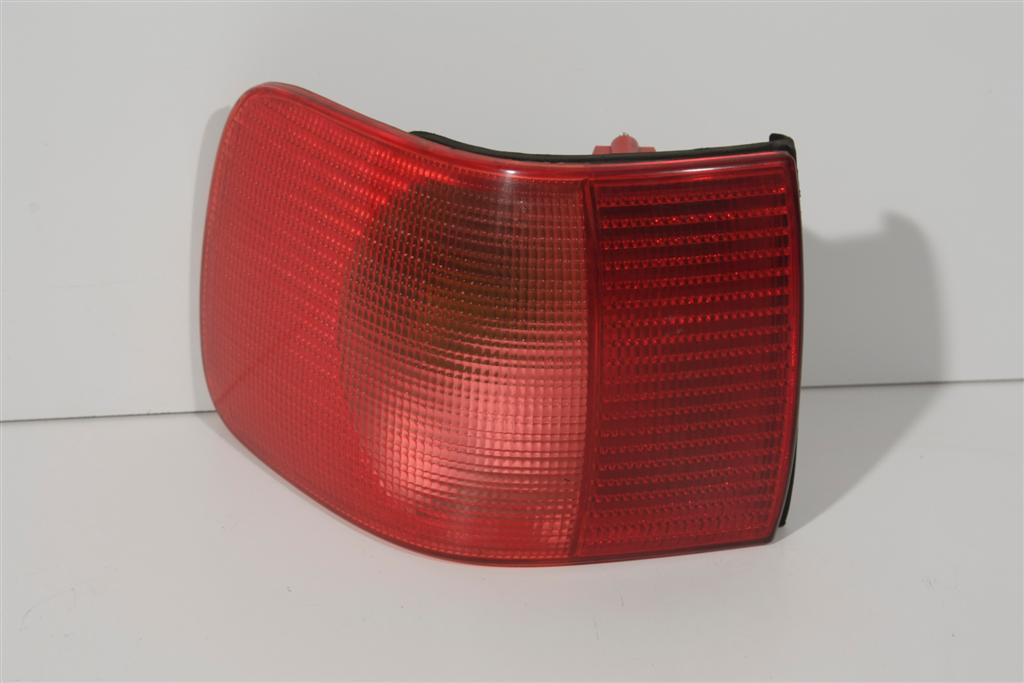 Audi 80 B4 Limousine Blinker/Rücklicht hinten Links rot 8A0945095D