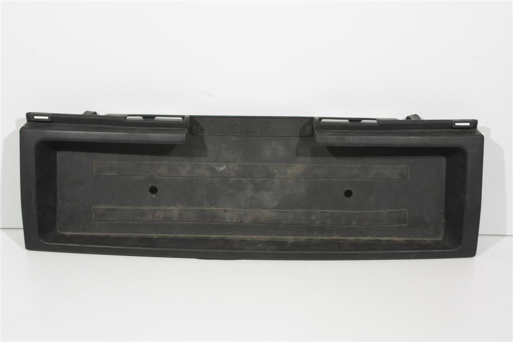 Audi 80 B4 Avant Kennzeichenblende Plastik schwarz  8A9853465 