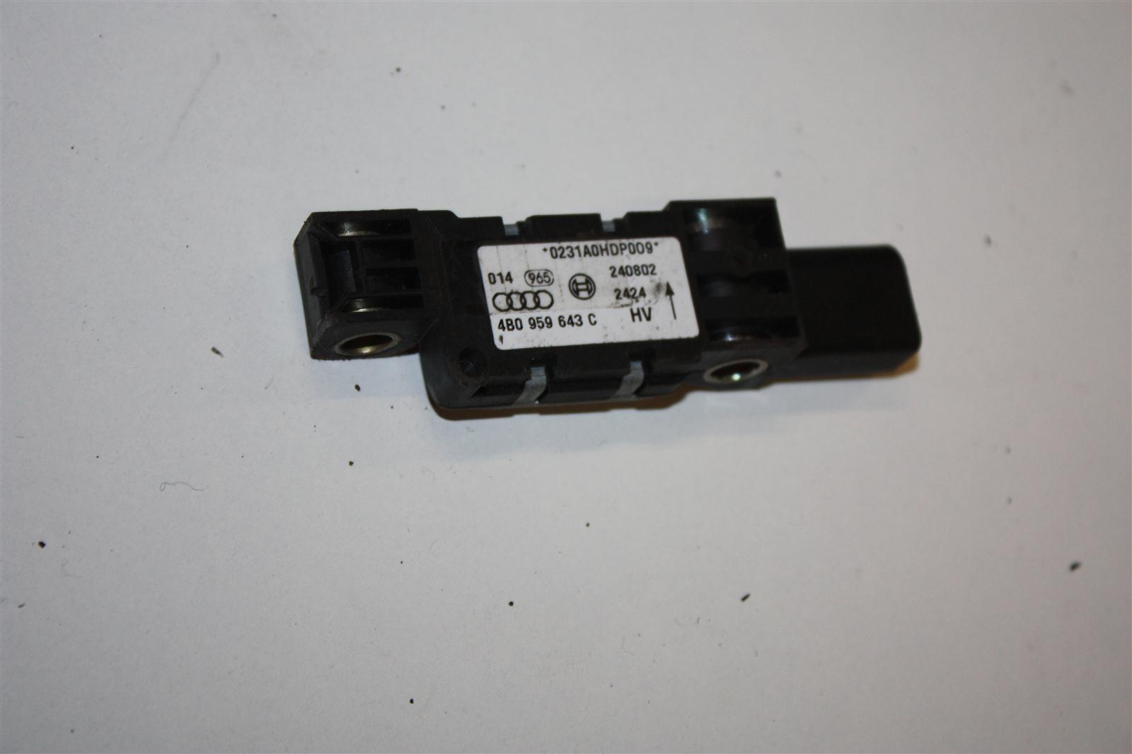 Audi A3/A6/A8 Crash-Sensor 4B0959643C 
