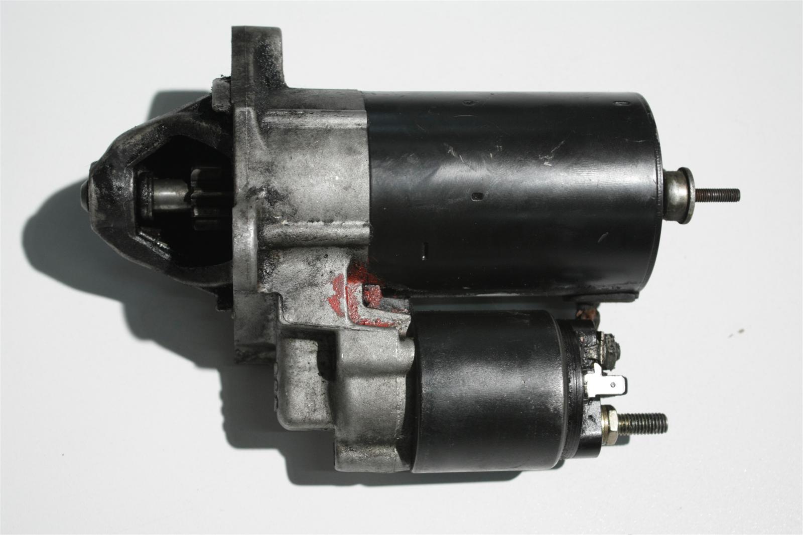 Audi/VW 80 B4/100/A6 C4/A4 B5/A6 4B/Passat Anlasser 4 Zylinder 058911023B 