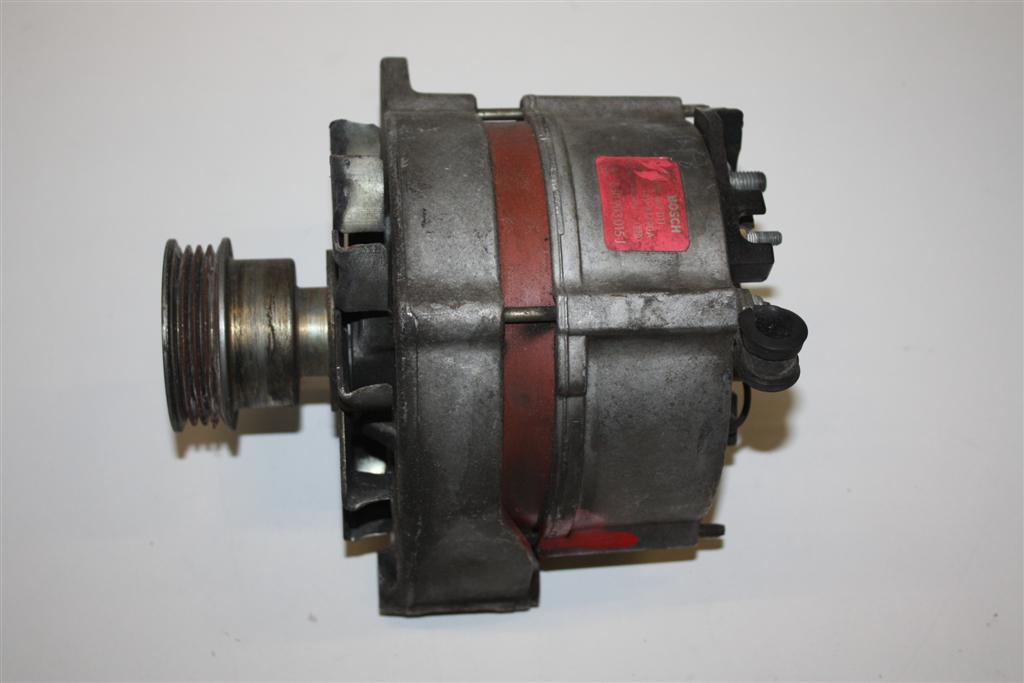 Audi 80 Typ 81/89/B4/100 Typ 44/C4 4 Zylinder Lichtmaschine 90A 068903017PX 050903015J 