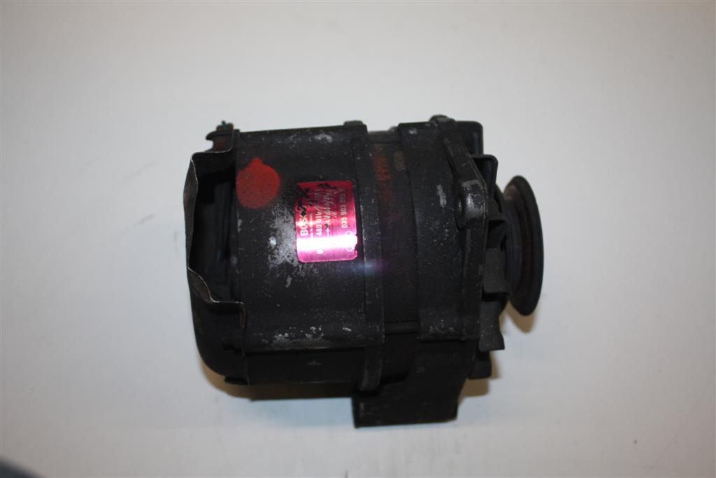 Audi/VW 80 Typ 82/100 Typ 43/Passat 1.6-2.0l 4 Zylinder Lichtmaschine 55A 035903015K 