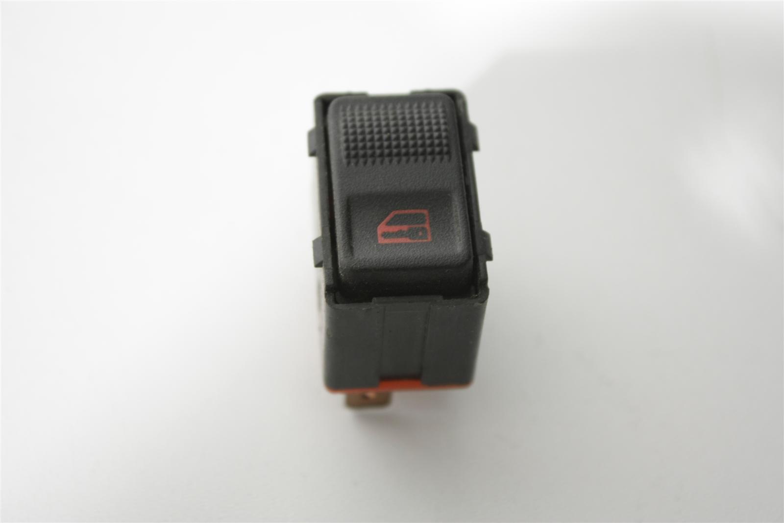 Audi 100/A6 C4/A8 D2 Schalter Zentralverriegelung 4A0962107 