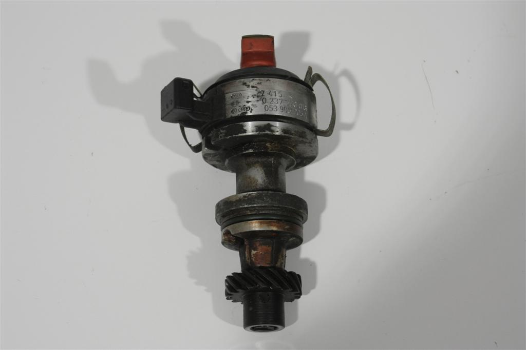 Audi 80 Typ 89/B4/100/A6 C4 2.0l AAD/AAE/3A/ABT Zündverteiler 053905205A 