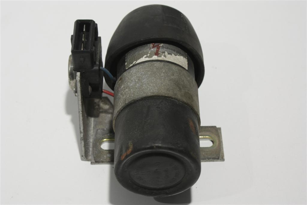 Audi 80 Typ 81/89/B4/100/200 Typ 44 Zündspule 443905105B 