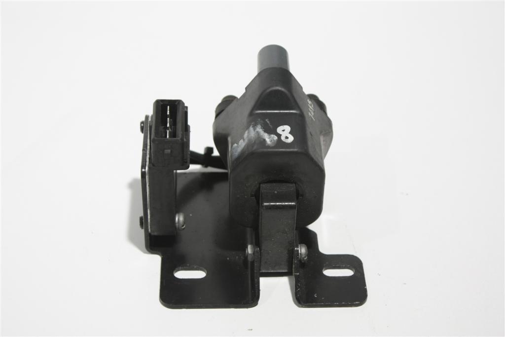 Audi 90 Typ 89/B4/S2/100/200 Typ 44 Zündspule Hitachi 8A0905105 