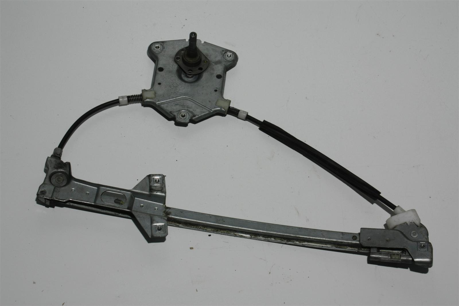 Audi 100/A6 C4 man. Fensterheber Vorne Rechts 4A0837400A 