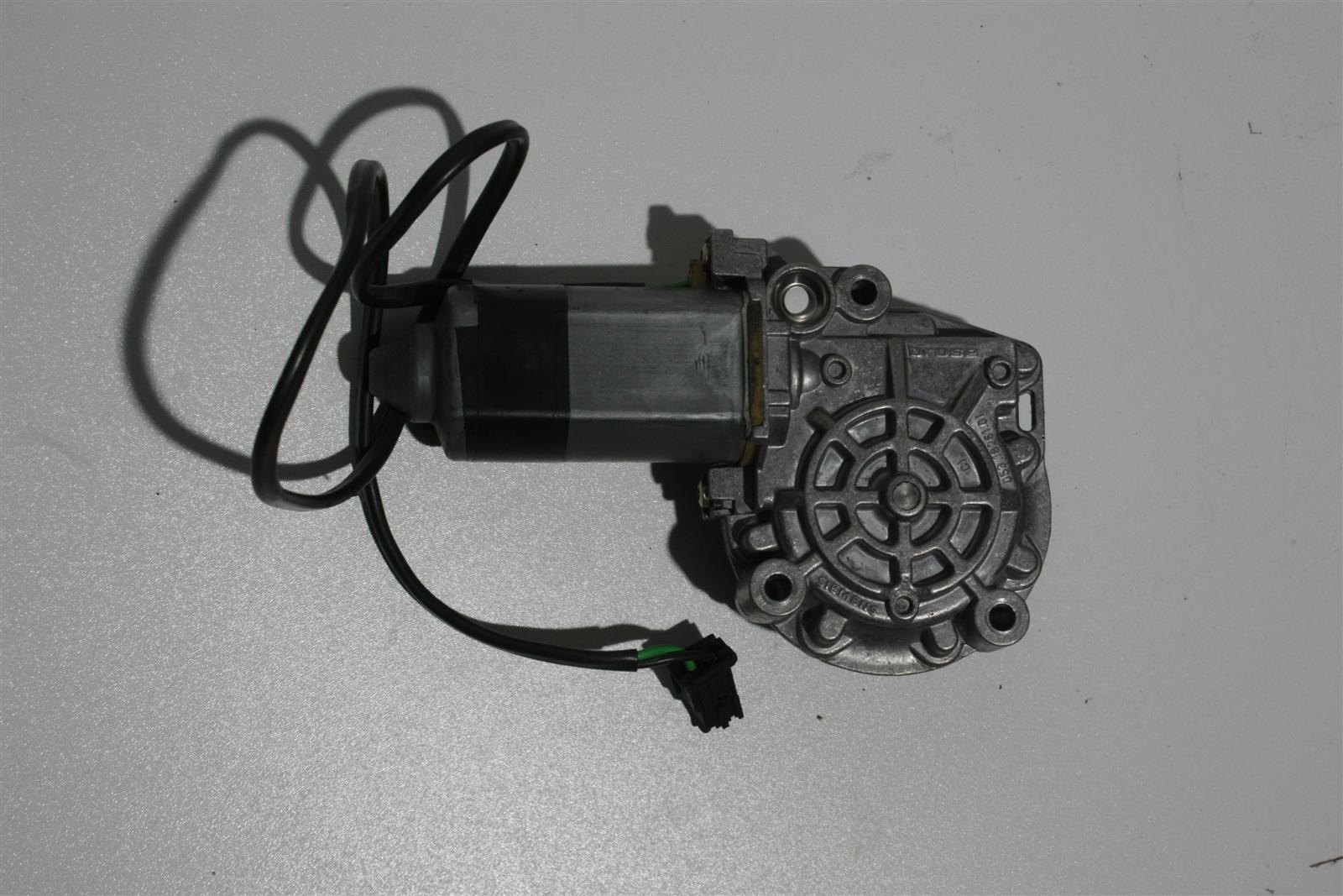 Audi 100/A6 C4/A8 D2 Fensterhebermotor Vorne Rechts 4A0959802 