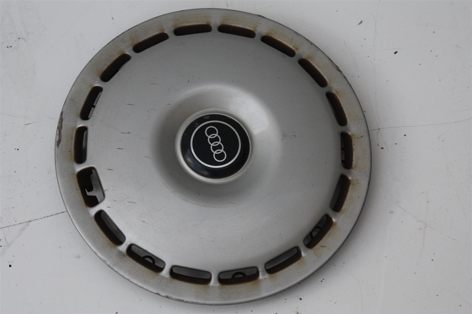 Audi 80 B4/100 C4 Radkappe 15 Zoll 4A0601147 