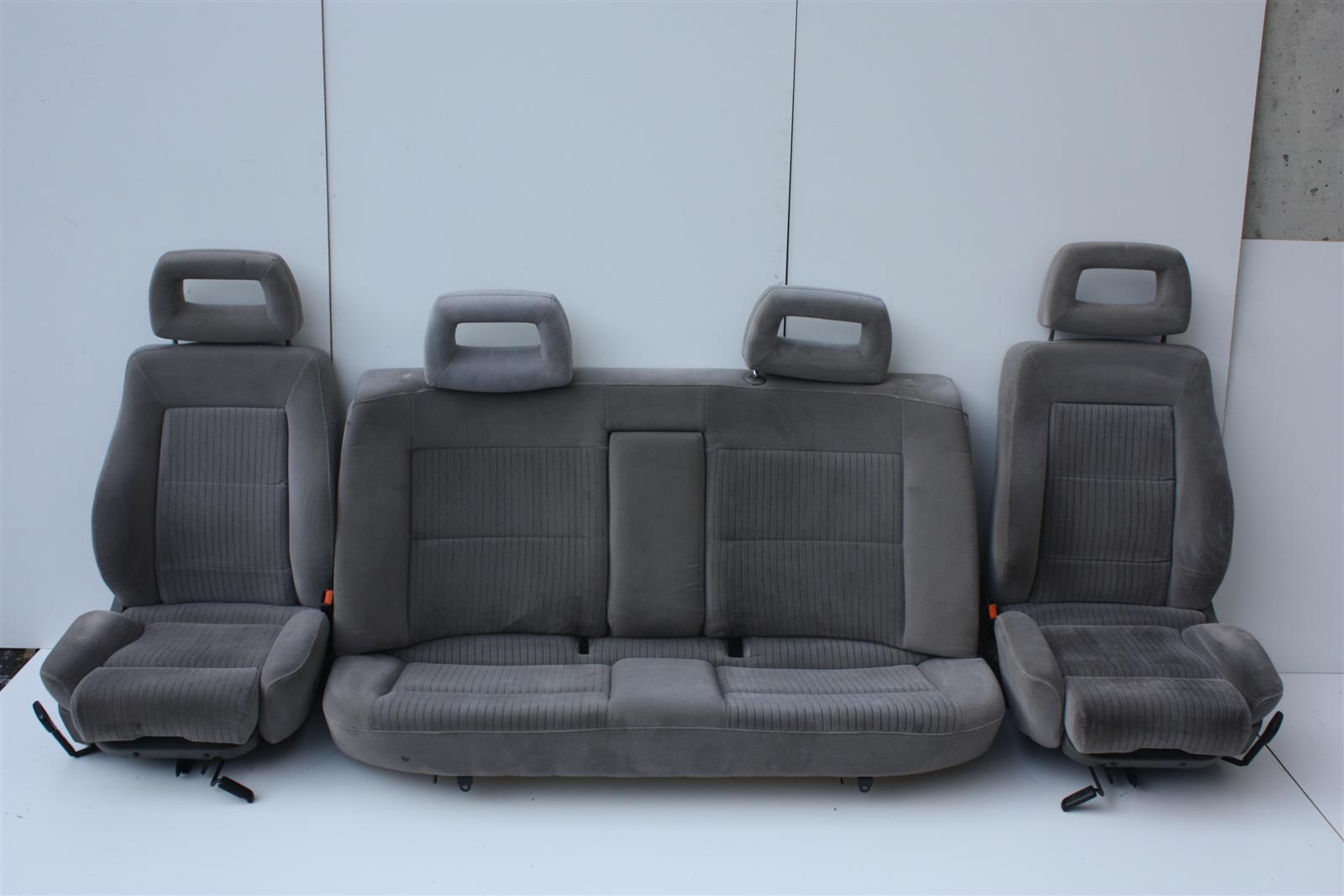 Audi 100/A6 C4  Limousine Innenausstattung Velours creme komplett
