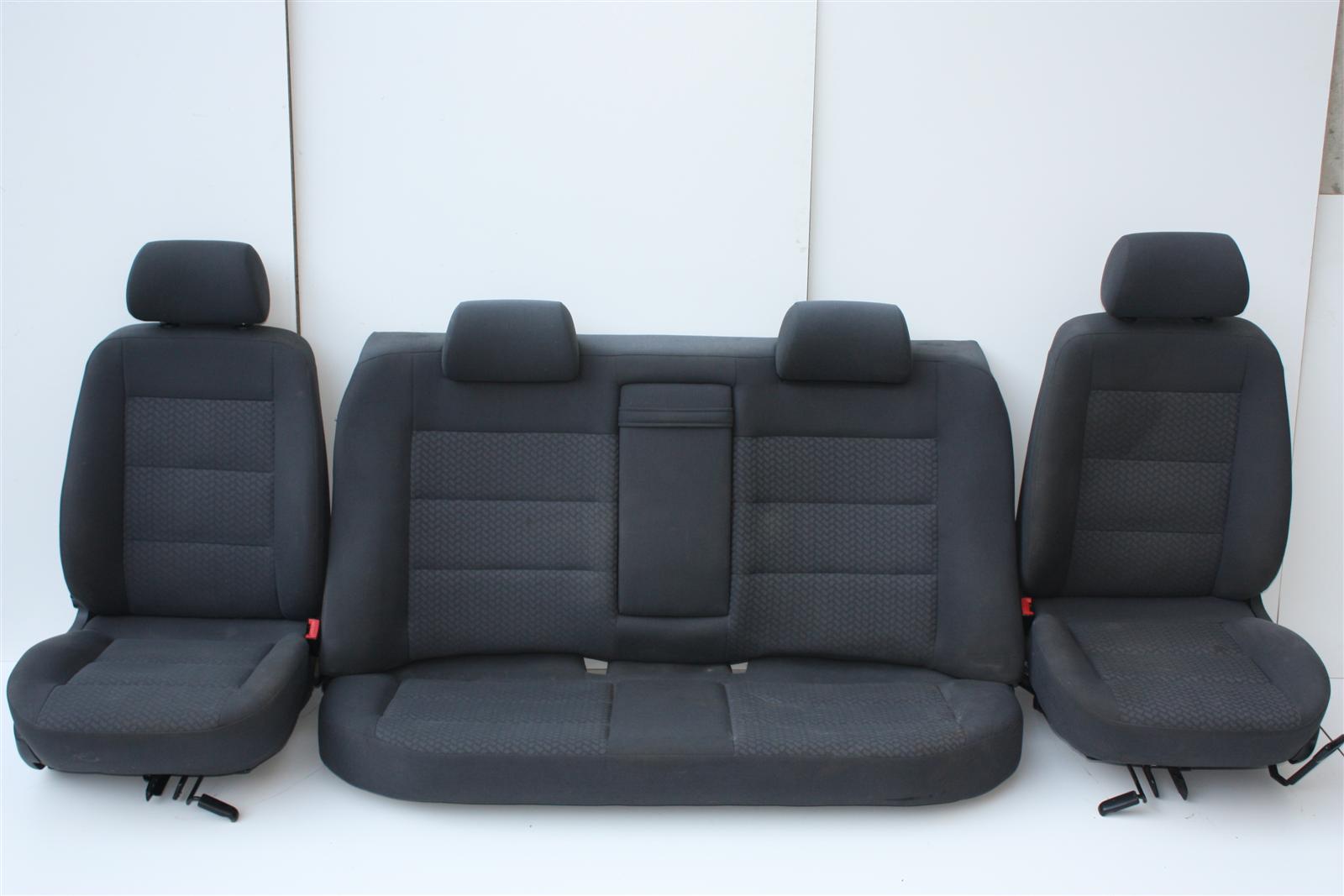 Audi A4 B5 Limousine Innenausstattung Stoff grau komplett