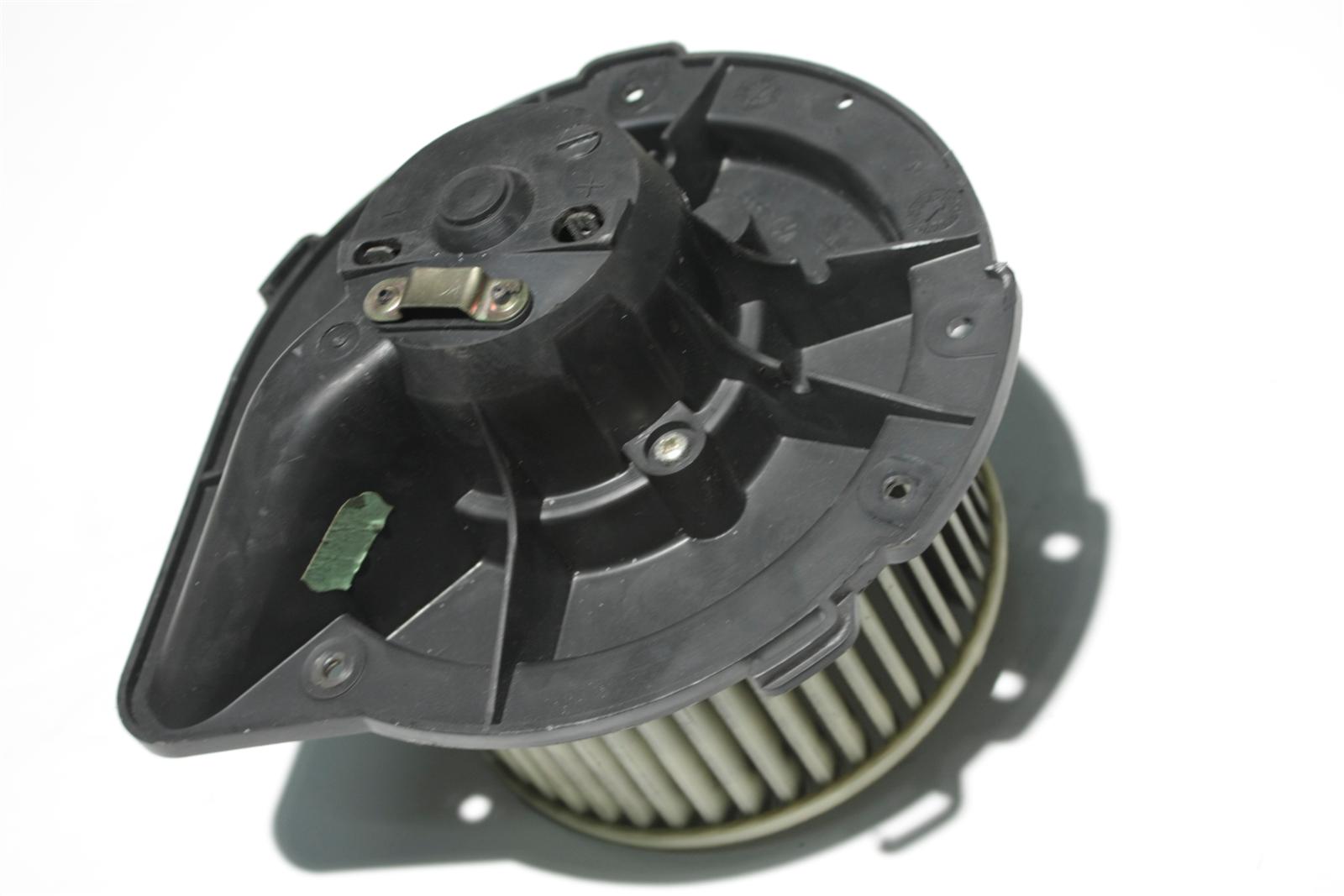Audi/VW 80/90 Typ 89/Golf/Corrado/Jetta Gebläse Klima 357820021 