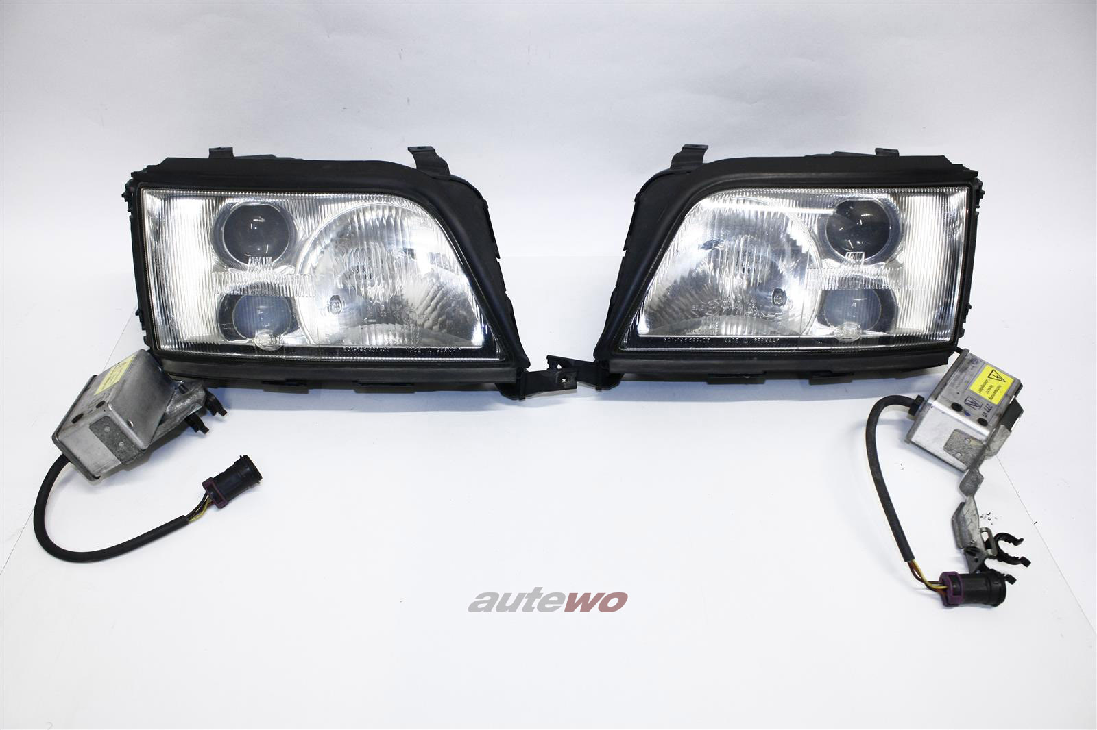 Audi A6/S6/S6 C4 Scheinwerfer-Paar Xenon 4A0941003BE & 4A0941004BE